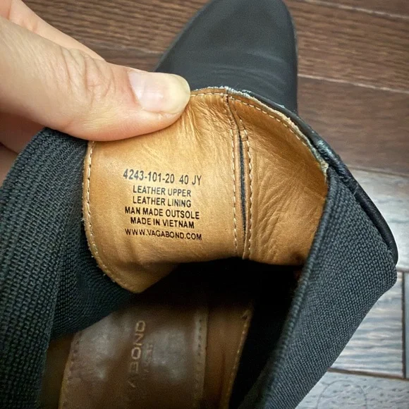 Vagabond Ava Chelsea Boots - Picture 6 of 6